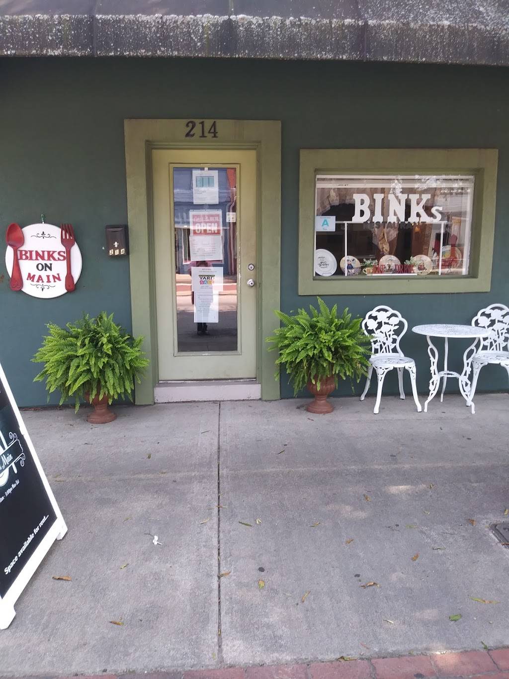 Binks on Main | restaurant | 214 N Main St, Bishopville, SC 29010, USA | 8034832113 OR +1 803-483-2113
