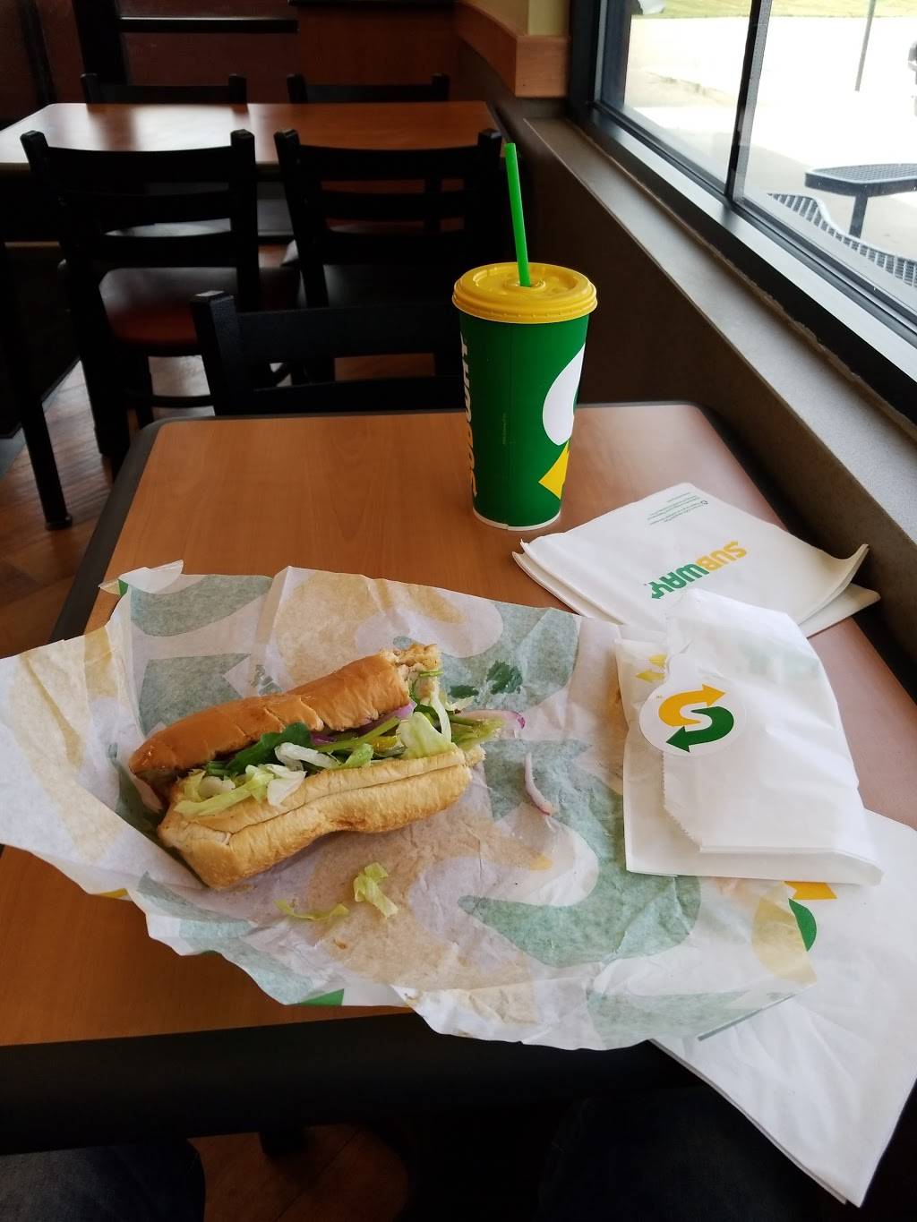 Subway | restaurant | 15452 M-60, Tekonsha, MI 49092, USA | 5177673246 OR +1 517-767-3246