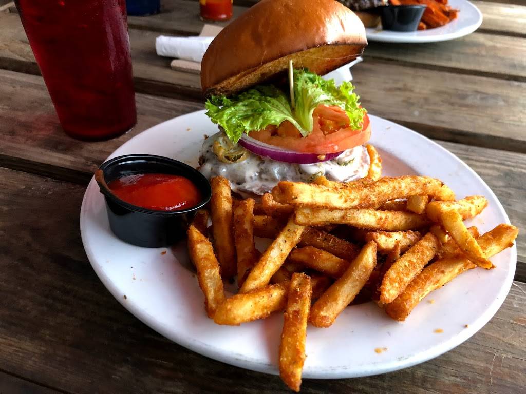 Burgers & Suds | restaurant | 360 SE 15th St, Pompano Beach, FL 33060, USA | 9547728007 OR +1 954-772-8007