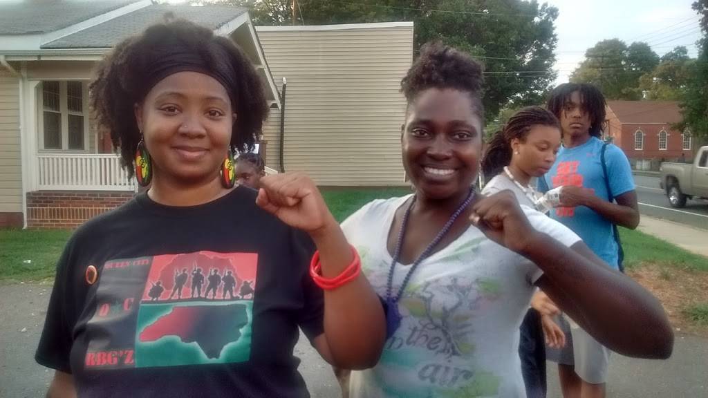 Our Place Bar & Grill | restaurant | 2710 Tuckaseegee Rd, Charlotte, NC 28208, USA | 7043930339 OR +1 704-393-0339