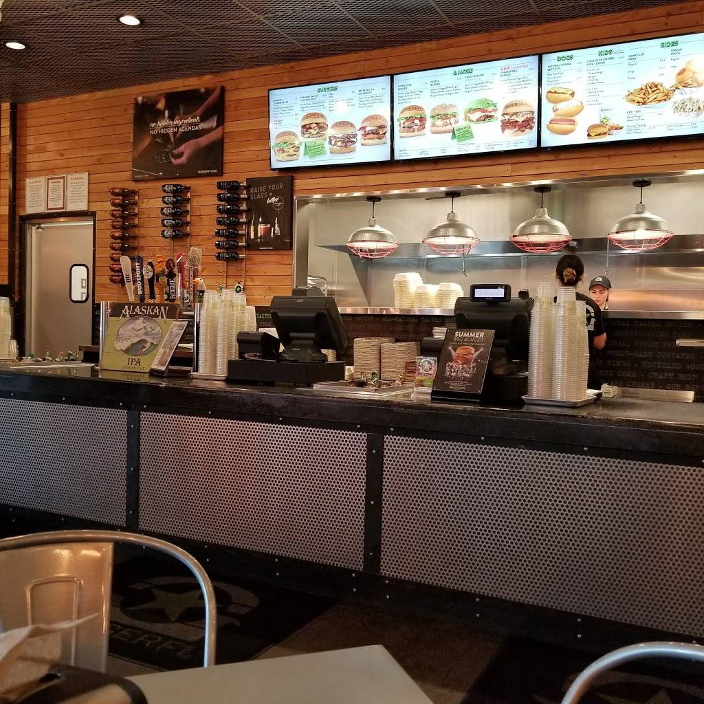 Midtown Mall | shopping mall | 600 E Northern Lights Blvd, Anchorage, AK 99503, USA | 9072646695 OR +1 907-264-6695