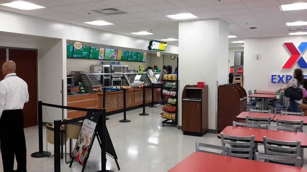 Subway Restaurants | restaurant | 2200 Bergquist Dr, Lackland AFB, TX 78236, USA | 2102927727 OR +1 210-292-7727