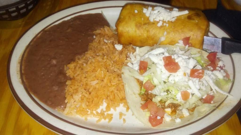 Javiers Cuisine | restaurant | 2011 Lathrop Ave, Racine, WI 53405, USA | 2625989242 OR +1 262-598-9242