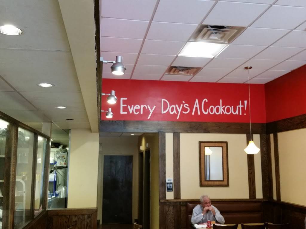 Ricky Ds Rib Shack | restaurant | 302 Winchester Ave, New Haven, CT 06511, USA | 2037454998 OR +1 203-745-4998