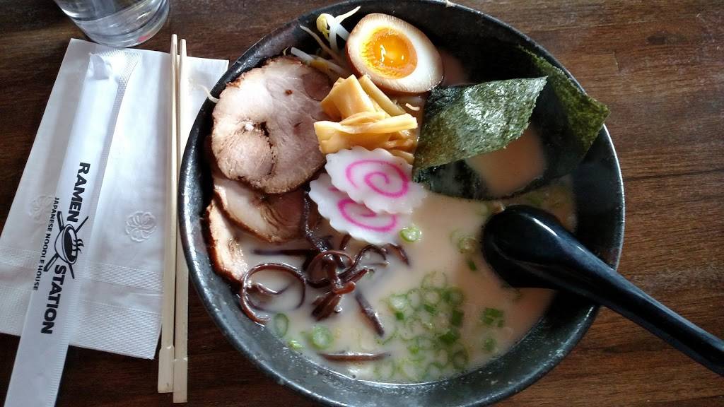 Ramen Station | restaurant | 1124 S Park St, Madison, WI 53715, USA | 6088198918 OR +1 608-819-8918
