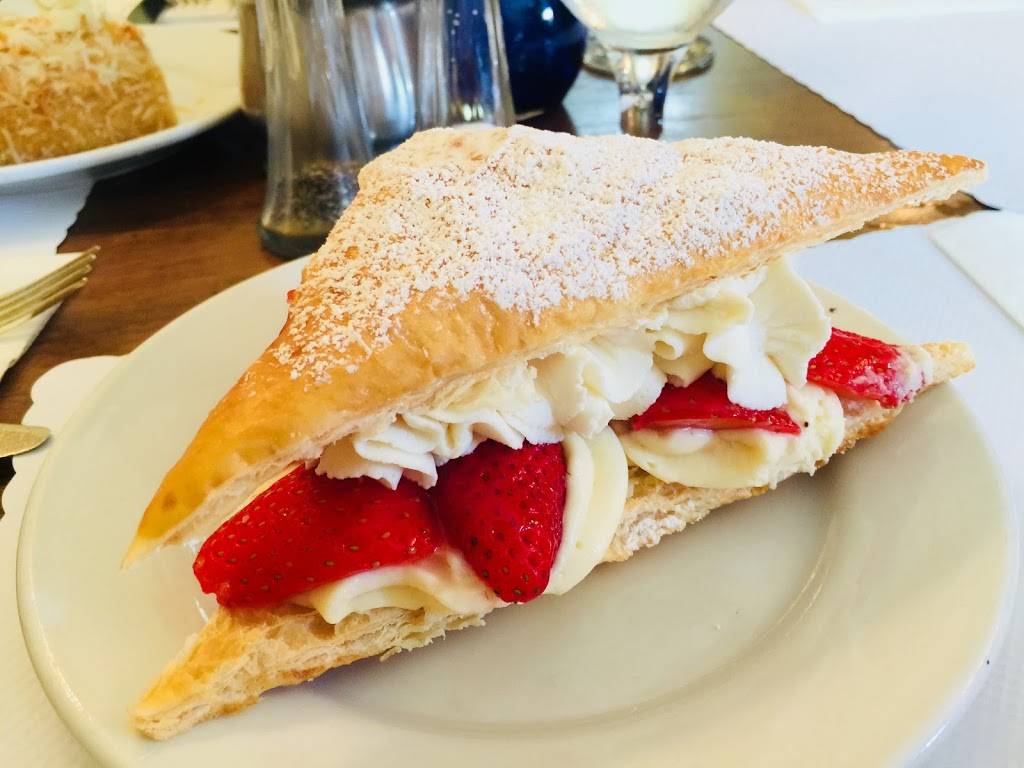 Patisserie Boissiere Restaurant | bakery | Mission Street between Ocean & 7th, Carmel-By-The-Sea, CA 93921, USA | 8316245008 OR +1 831-624-5008