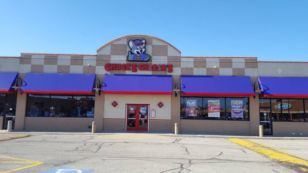 Chuck E. Cheeses | restaurant | 1830 W Fullerton Ave, Chicago, IL 60614, USA | 7738712484 OR +1 773-871-2484