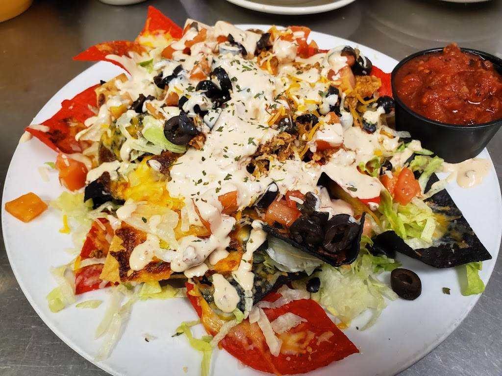 Sgt Peppers | restaurant | 930 Helena Ave N, Oakdale, MN 55128, USA | 6517387052 OR +1 651-738-7052