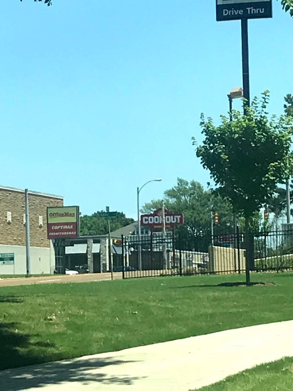 Cook Out | restaurant | 1463 Union Ave, Memphis, TN 38104, USA | 9012769477 OR +1 901-276-9477