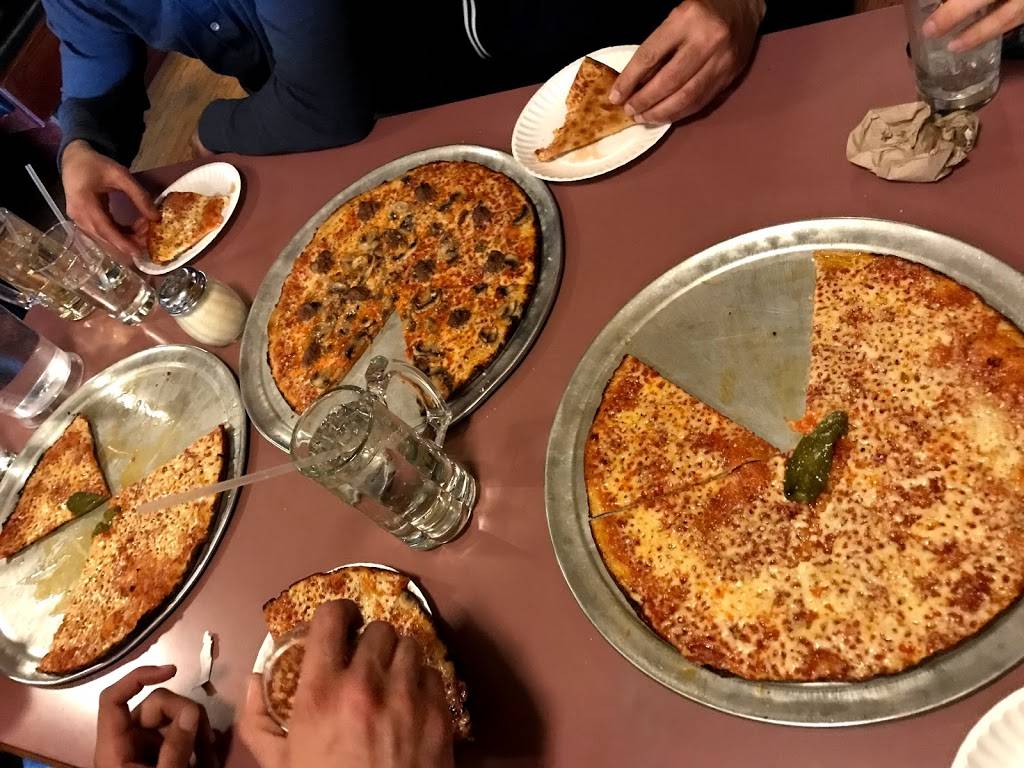 Colony Grill | restaurant | 172 Myrtle Ave, Stamford, CT 06902, USA | 2033592184 OR +1 203-359-2184