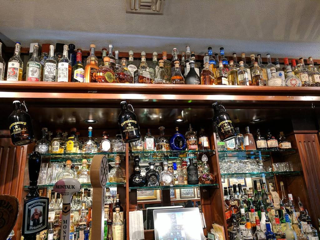 Canterburys Oyster Bar & Grill | restaurant | 46 Audrey Ave, Oyster Bay, NY 11771, USA | 5169223614 OR +1 516-922-3614