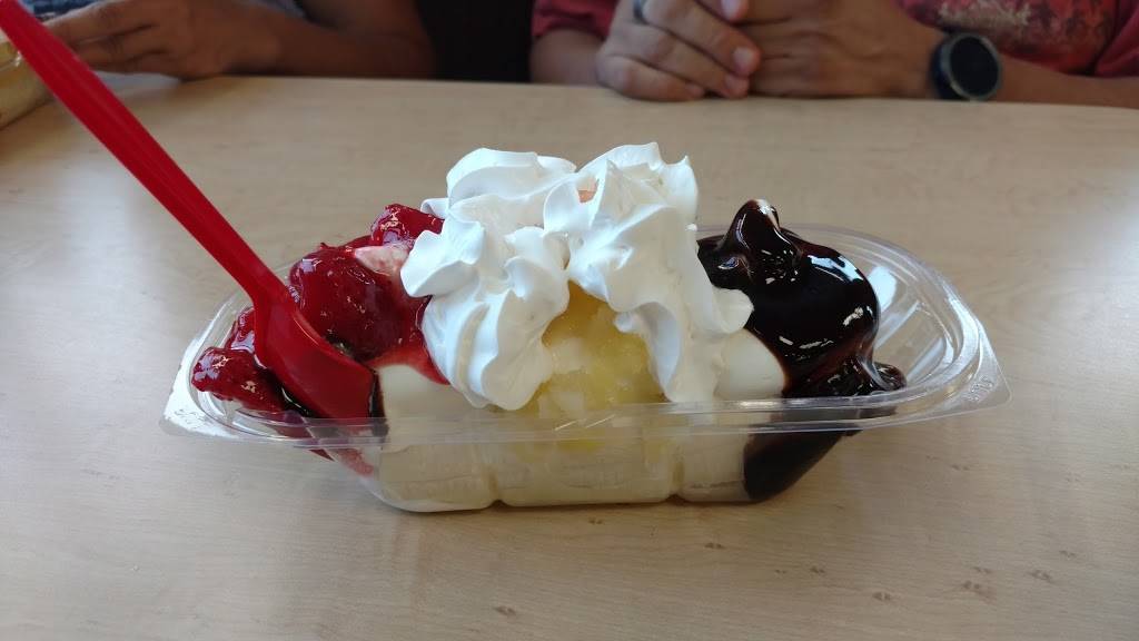 Dairy Queen | restaurant | 100 US-77, Bishop, TX 78343, USA | 3615843213 OR +1 361-584-3213