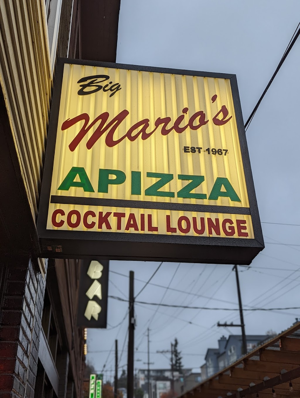 Big Marios Pizza | restaurant | 815 5th Ave N, Seattle, WA 98109, USA | 2064535841 OR +1 206-453-5841