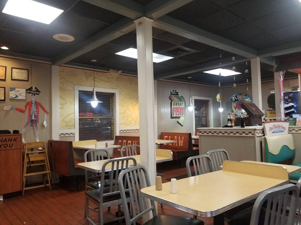 Long John Silvers | restaurant | 6104 Lake Ave, St Joseph, MO 64504, USA | 8162382307 OR +1 816-238-2307