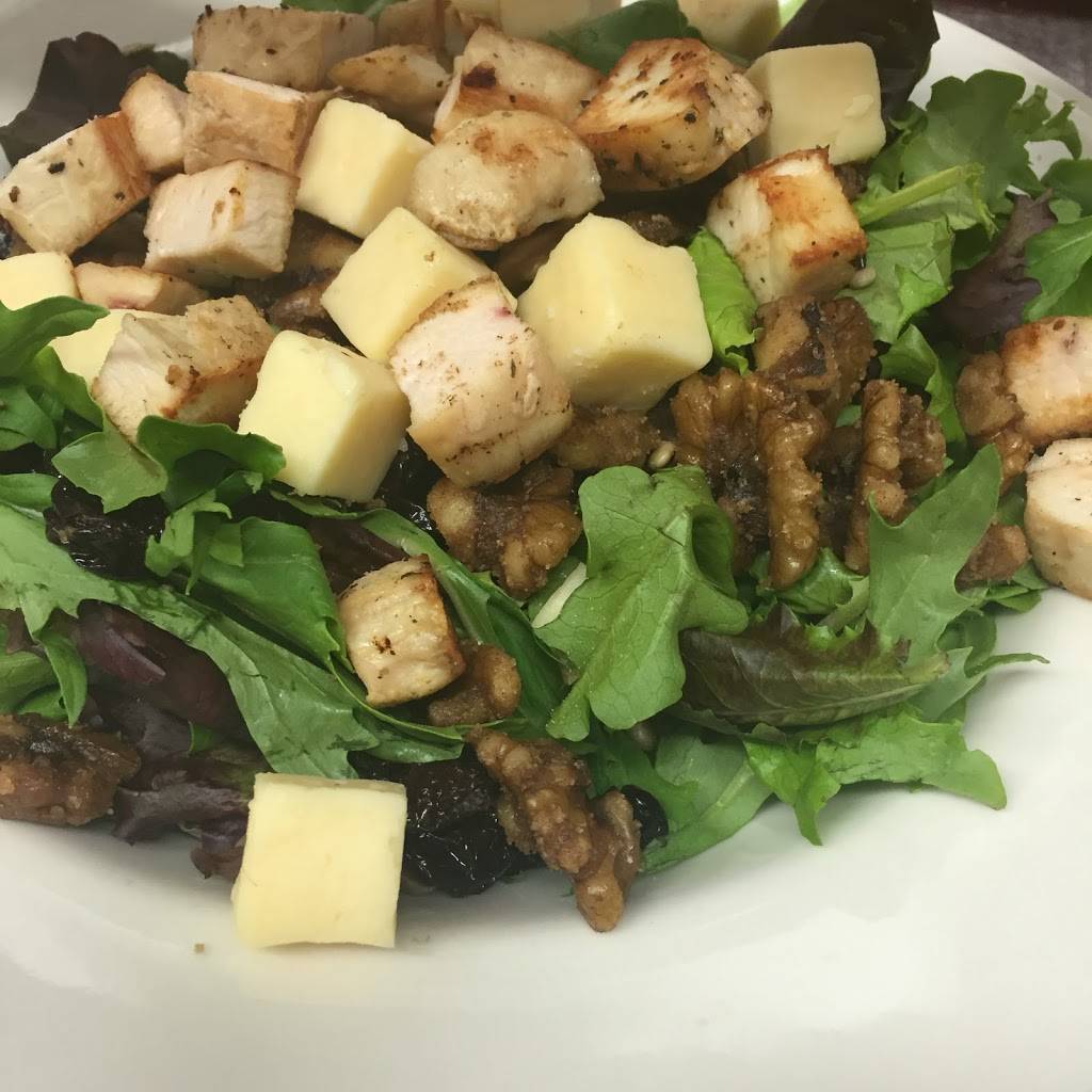 CJs Sports Grill | restaurant | 201 N Mable St, Pinconning, MI 48650, USA | 9892002255 OR +1 989-200-2255