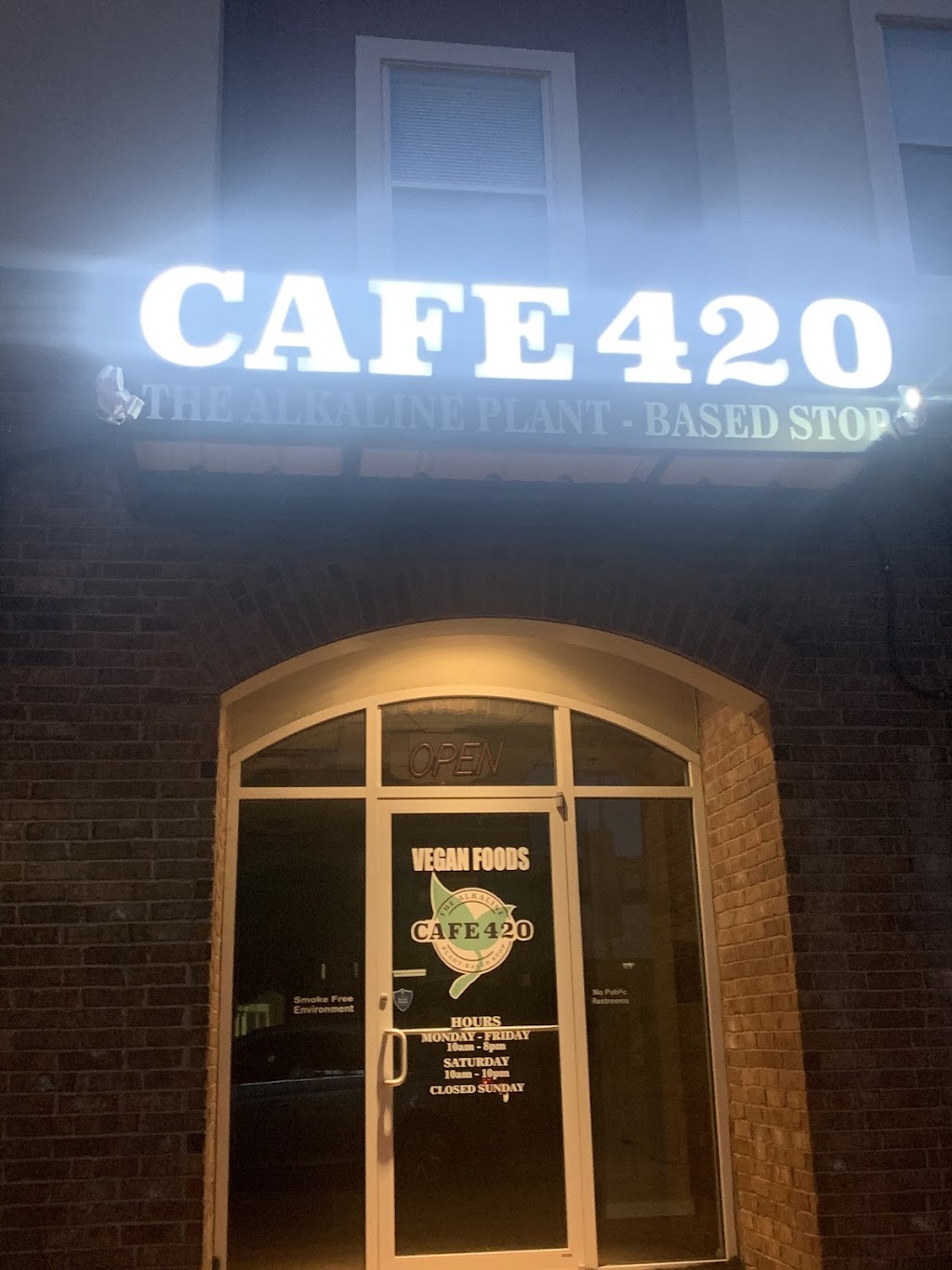 Café420 The Alkaline Plant-Based Stop | restaurant | 409 N Walker Ave, Oklahoma City, OK 73102, USA | 4057683470 OR +1 405-768-3470