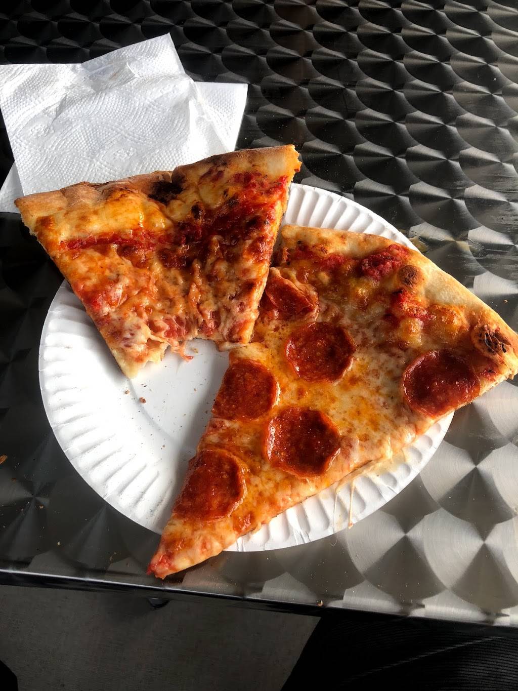 Salamone’s Pizza | restaurant | 24 N Tacoma Ave, Tacoma, WA 98403, USA | 2534442646 OR +1 253-444-2646