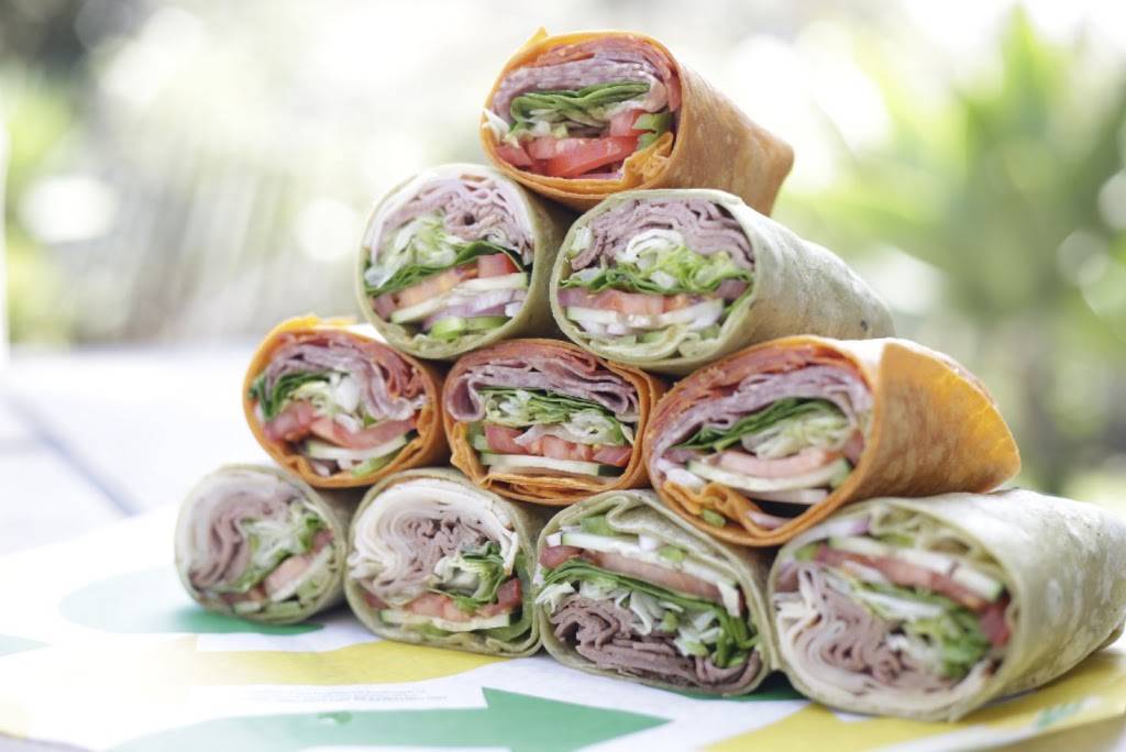 Subway Restaurants | restaurant | 299 E 17th St Suite B, Costa Mesa, CA 92627, USA | 9496457800 OR +1 949-645-7800