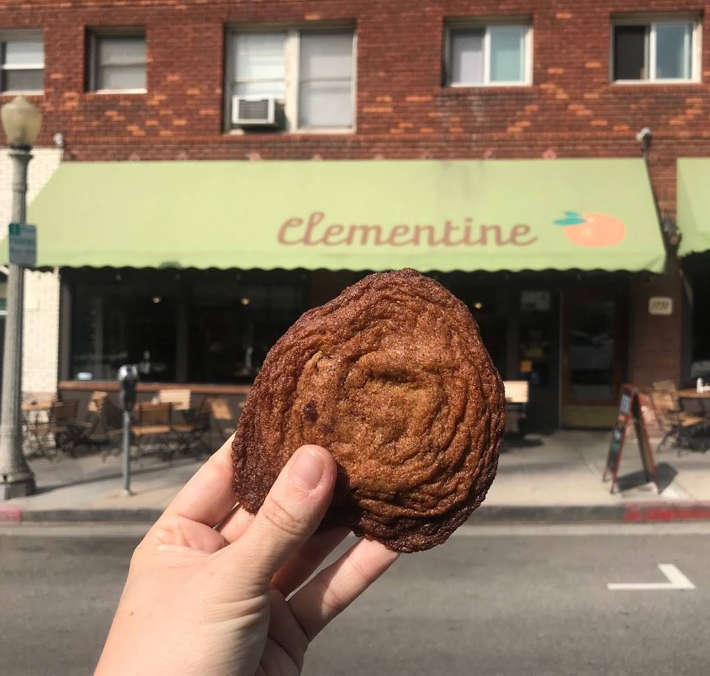 Clementine Catering & Café | cafe | 1751 Ensley Ave, Los Angeles, CA 90024, USA | 3105521080 OR +1 310-552-1080