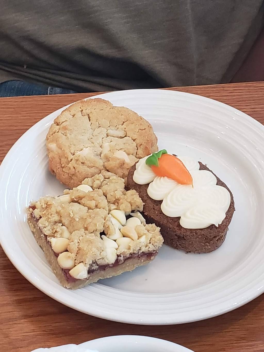 Visions Buffet | restaurant | 8330 Riverside Pkwy, Tulsa, OK 74137, USA | 8887483731 OR +1 888-748-3731