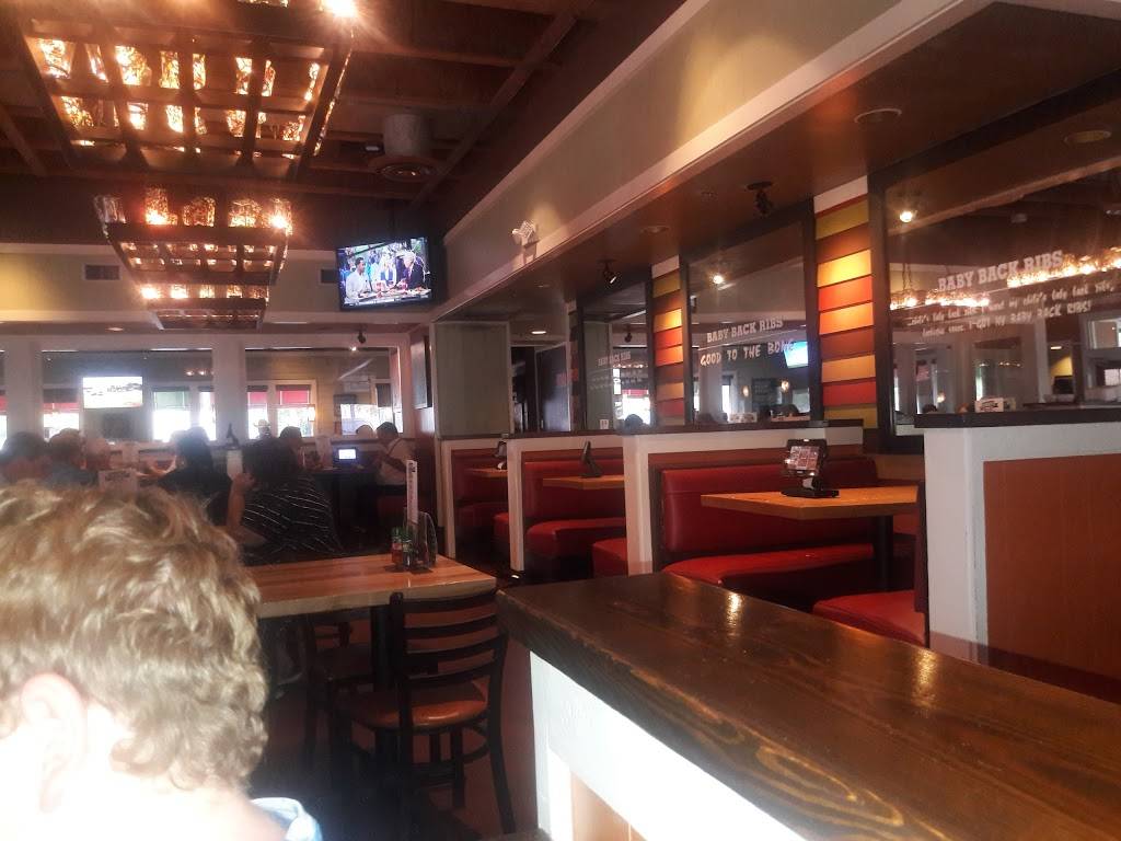 Chilis Grill & Bar | meal takeaway | 3001 James L Redman Pkwy, Plant City, FL 33566, USA | 8137648548 OR +1 813-764-8548