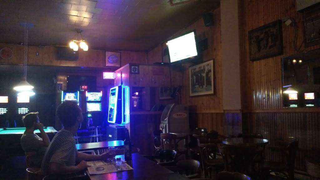 Davidson Taverne | restaurant | 3400 Rue Ontario E, Montréal, QC H1W 1P9, Canada | 5145214442 OR +1 514-521-4442