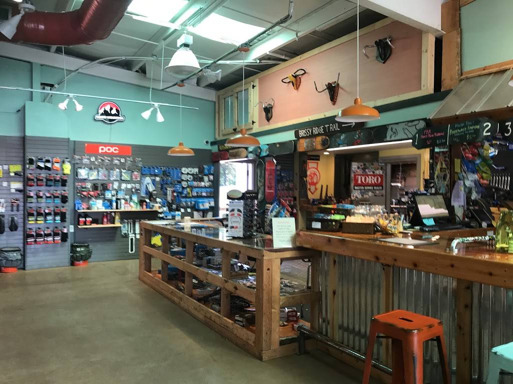 Piney Mountain Bike Lounge | restaurant | 20 Piney Mountain Rd, Greenville, SC 29609, USA | 8646032453 OR +1 864-603-2453