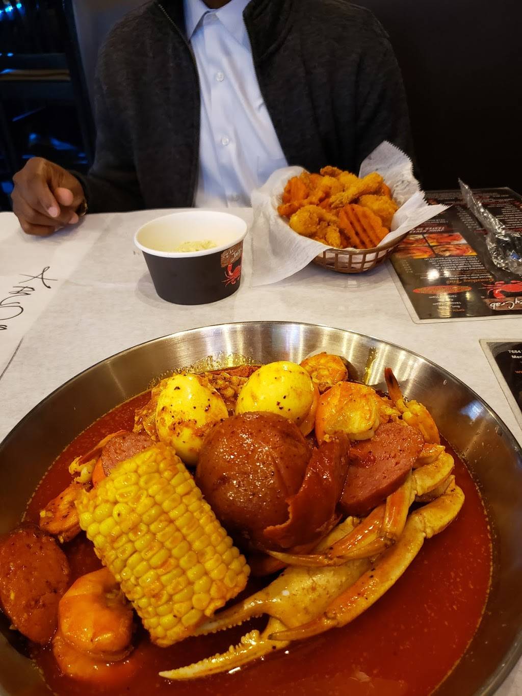 The juicy crab | restaurant | 7684 Winchester Rd, Memphis, TN 38125, USA | 9018001694 OR +1 901-800-1694