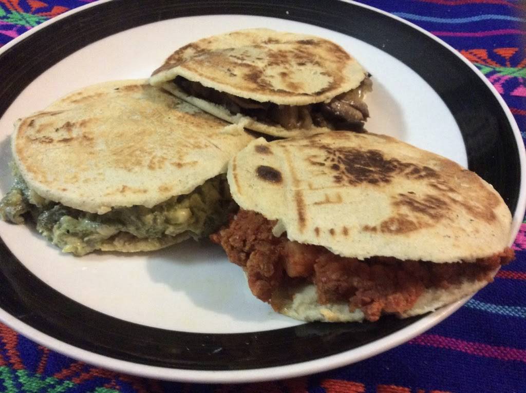 Mazon Vegano | restaurant | Paseo del Río 6642, Río Tijuana 3a. Etapa, Rio Tijuana 3ra Etapa, 22120 Tijuana, B.C., Mexico | 016645745873 OR +52 664 574 5873