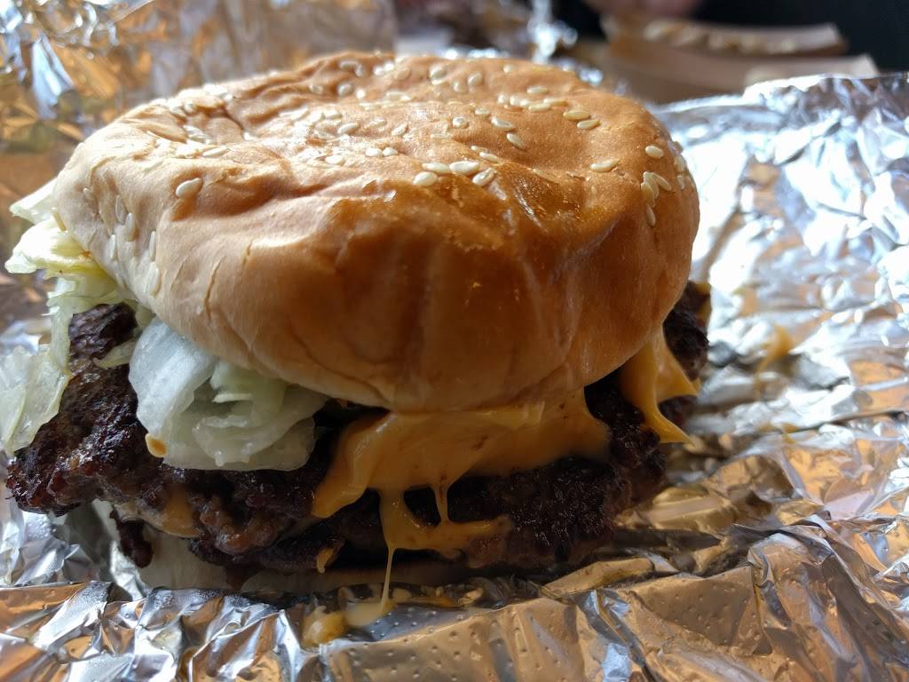 Five Guys | meal takeaway | 10 Cornerstone Square, Westford, MA 01886, USA | 9786926008 OR +1 978-692-6008
