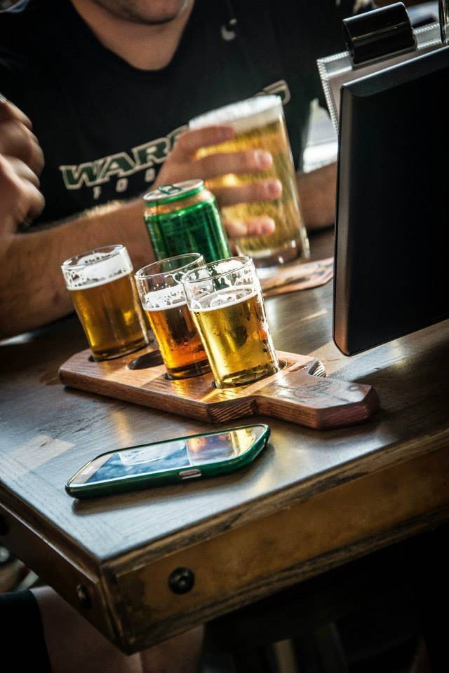 Ferchs Crafthouse Grille | restaurant | 418 N Mayfair Rd, Wauwatosa, WI 53226, USA | 2627703902 OR +1 262-770-3902