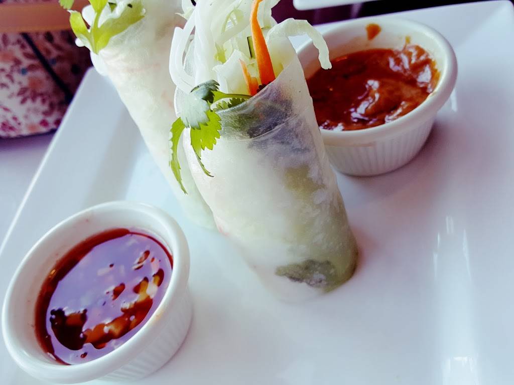 Joys Thai Cuisine | restaurant | 7704 160th St W, Lakeville, MN 55044, USA | 9529977423 OR +1 952-997-7423