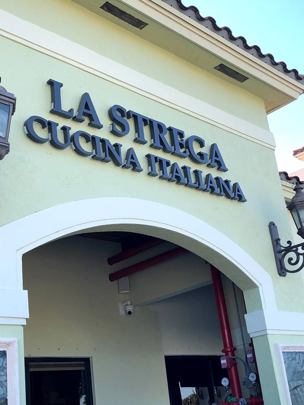 La Strega Cucina Italiana | restaurant | 17864 NW 2nd St, Pembroke Pines, FL 33029, USA | 9544413475 OR +1 954-441-3475