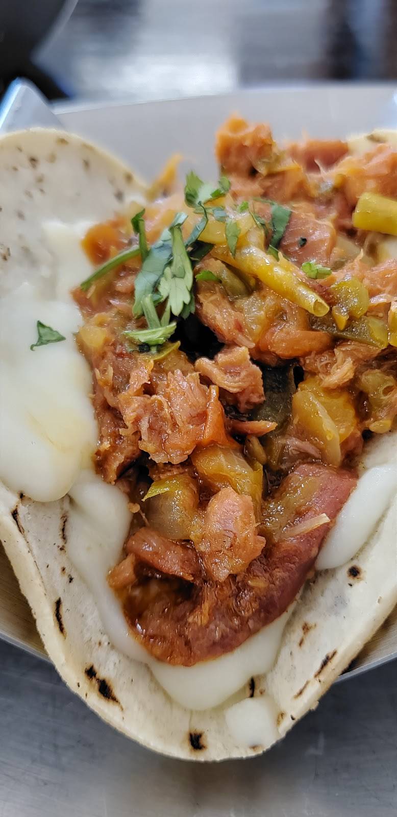 Mariscos Chihuahua | restaurant | 557 N Grand Ave # C, Nogales, AZ 85621, USA | 5202872480 OR +1 520-287-2480