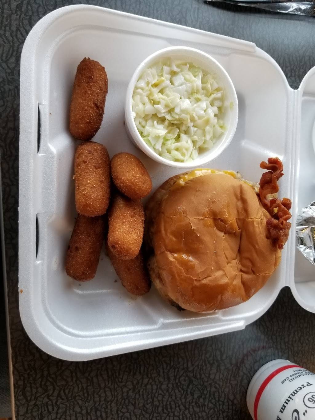 Cook Out | restaurant | 705 W Oglethorpe Hwy, Hinesville, GA 31313, USA | 9123321853 OR +1 912-332-1853