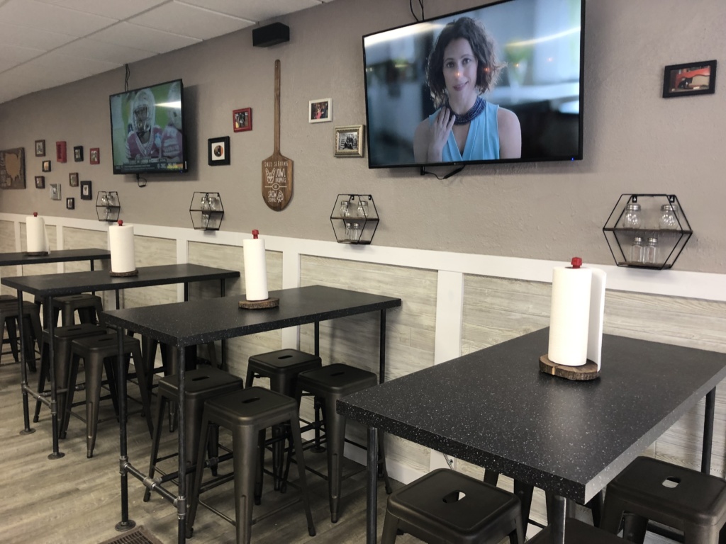 Sunnys Pizzeria | restaurant | 1801 S Walts Ave, Sioux Falls, SD 57105, USA | 6052714770 OR +1 605-271-4770