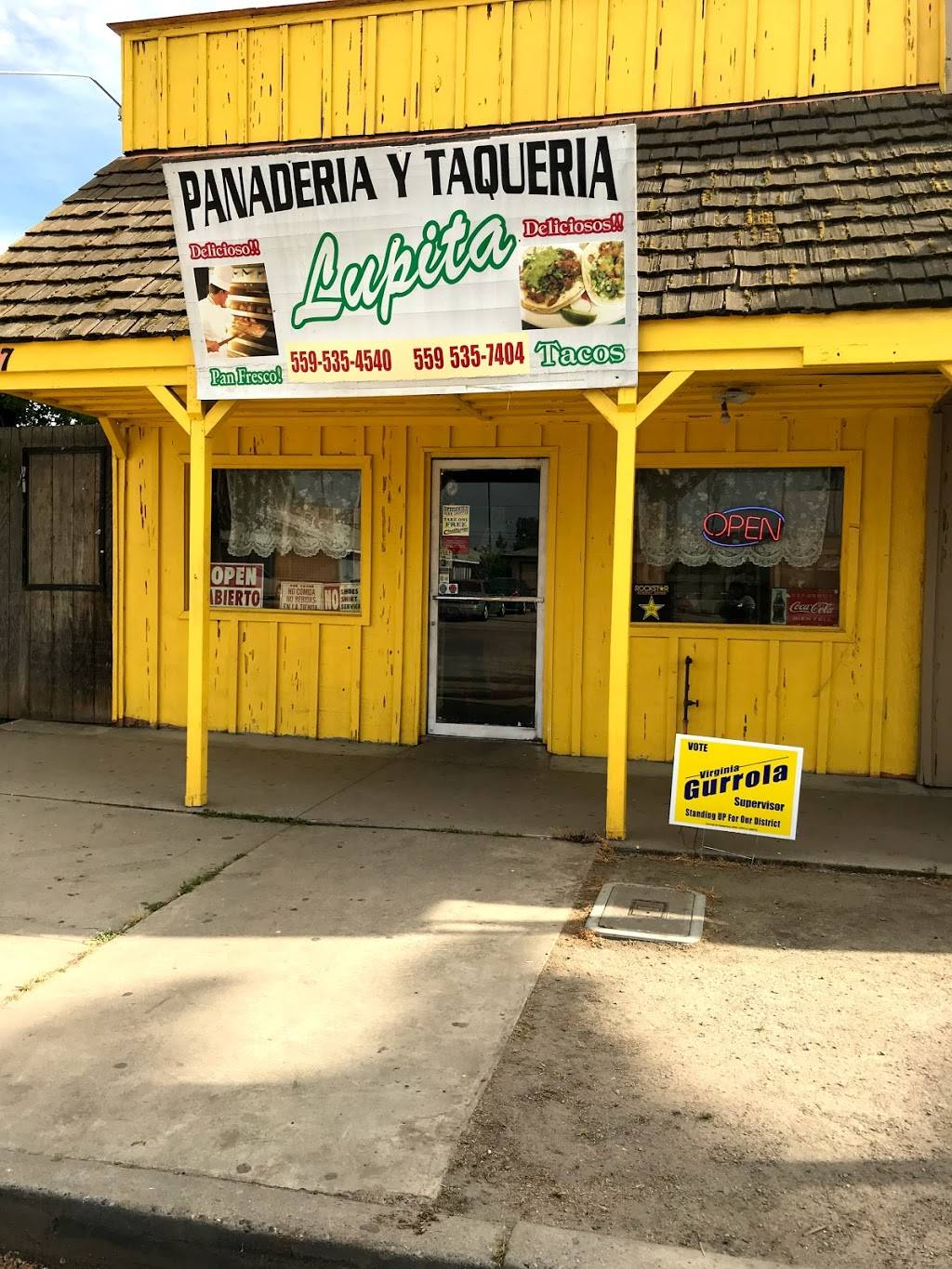 Panaderia y Taqueria Lupita | bakery | 23747 Ave 95, Terra Bella, CA 93270, USA | 5595357404 OR +1 559-535-7404