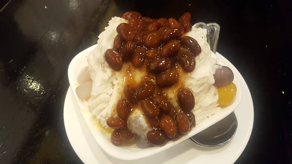 Cafe O Dessert | restaurant | 4727 The Ave, Seattle, WA 98105, USA | 2065225266 OR +1 206-522-5266