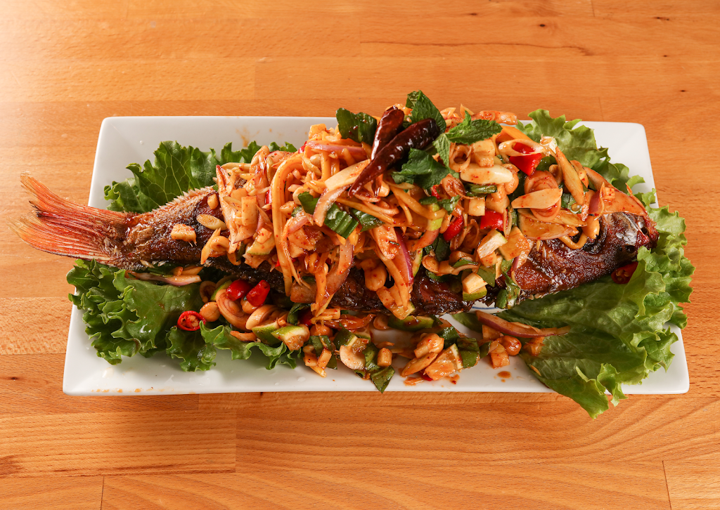 Tee’ Thai Flavors | restaurant | 357 Broadway, Bethpage, NY 11714, USA | 5165131868 OR +1 516-513-1868