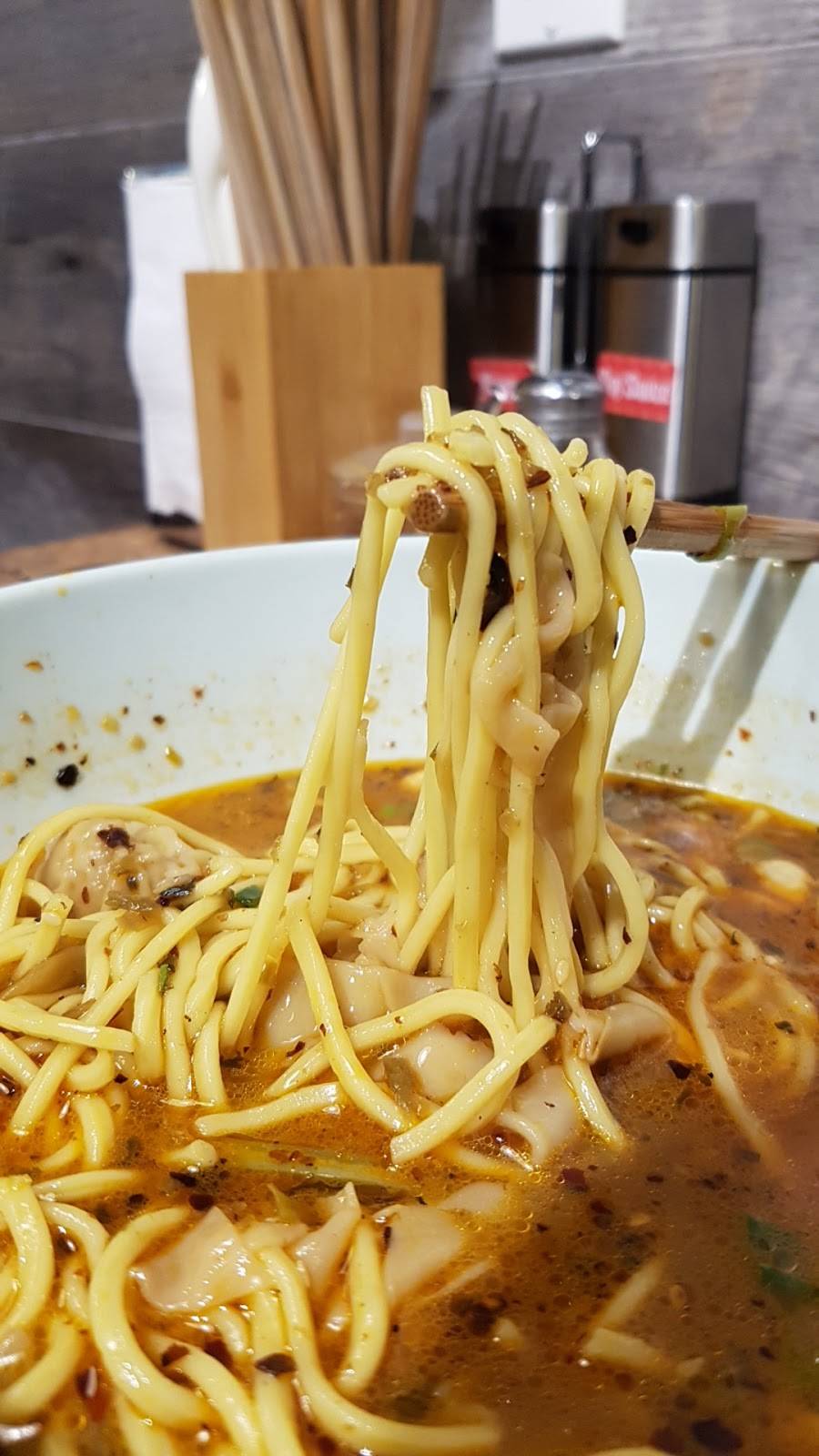 Hey Noodles 嘿小面 | restaurant | 5306 Yonge St, North York, ON M2N 5P9, Canada | 4163476789 OR +1 416-347-6789