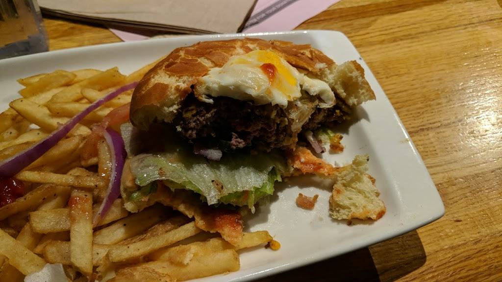 Applebees Grill + Bar | restaurant | 938 S Broadway, Hicksville, NY 11801, USA | 5169323780 OR +1 516-932-3780