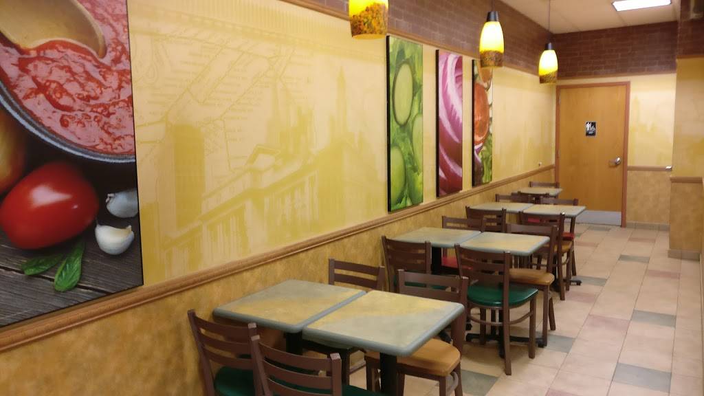 Subway | restaurant | 201 W Carleton Rd, Hillsdale, MI 49242, USA | 5174399933 OR +1 517-439-9933