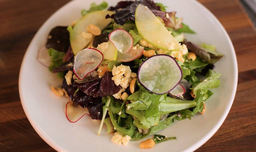 Copper Crown | restaurant | 1011 Tunnel Rd #100, Asheville, NC 28805, USA | 8285057531 OR +1 828-505-7531