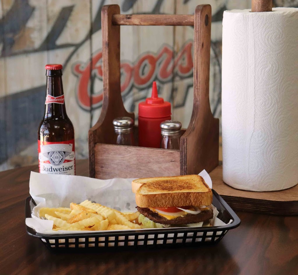 Roosters Billards | restaurant | 6001 N Main St, Fort Worth, TX 76179, USA | 8178478039 OR +1 817-847-8039