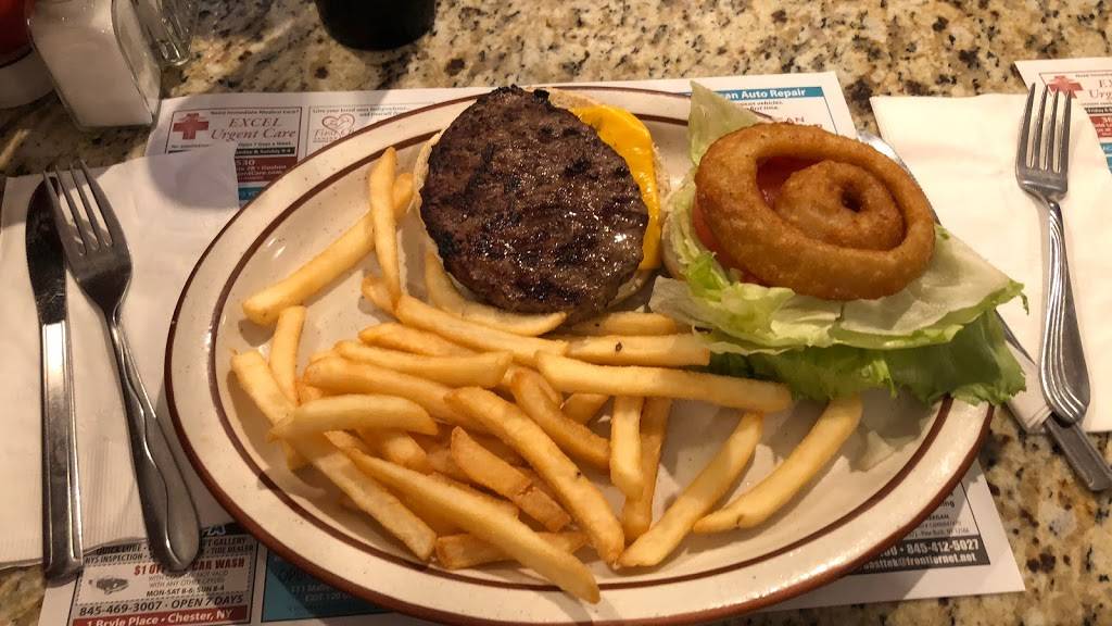 Goshen Plaza Diner | restaurant | 118 Clowes Ave, Goshen, NY 10924, USA | 8452947800 OR +1 845-294-7800