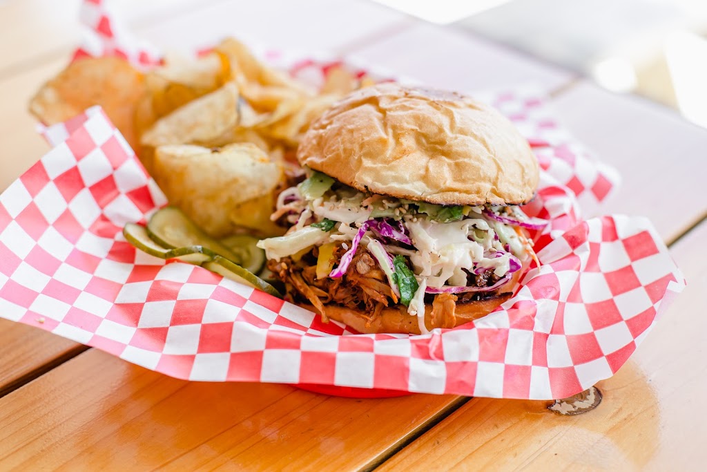 Kingfisher Sandwiches | restaurant | 1500 Barrancas Ave, Pensacola, FL 32502, USA | 8504321119 OR +1 850-432-1119