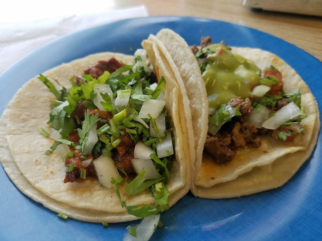 Santo Domingo Taqueria | restaurant | 5447 NE 42nd Ave, Portland, OR 97218, USA | 5032848446 OR +1 503-284-8446