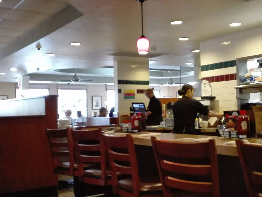 Dennys | restaurant | 1306 Del Prado Blvd S, Cape Coral, FL 33990, USA | 2397729997 OR +1 239-772-9997