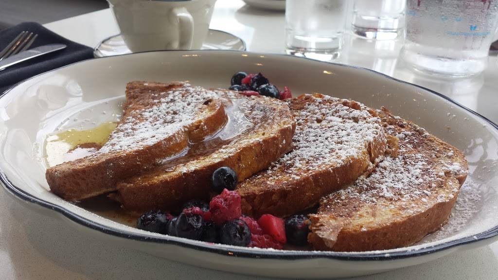 Cheesetique Ballston | restaurant | 800 N Glebe Rd, Arlington, VA 22203, USA | 7035669189 OR +1 703-566-9189