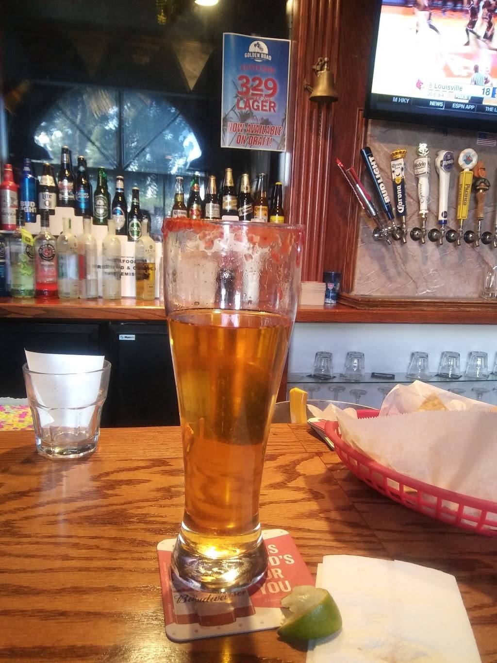 Cucas Mexican Food | restaurant | 119 Riverside Ave, Rialto, CA 92376, USA | 9095620207 OR +1 909-562-0207